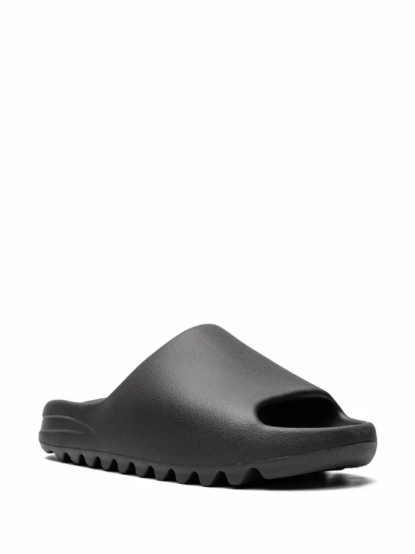 Yeezy "Onyx" slides - Image 4